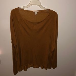 a mustard yellow sweater for fall/winter!